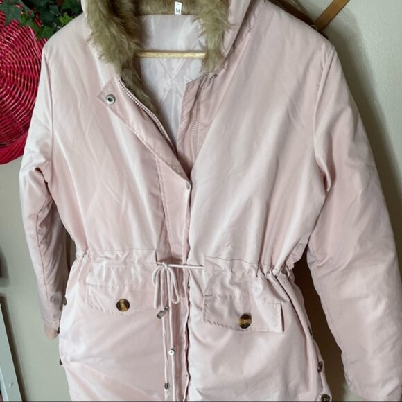 Boutique pink winter coat - Picture 3 of 5